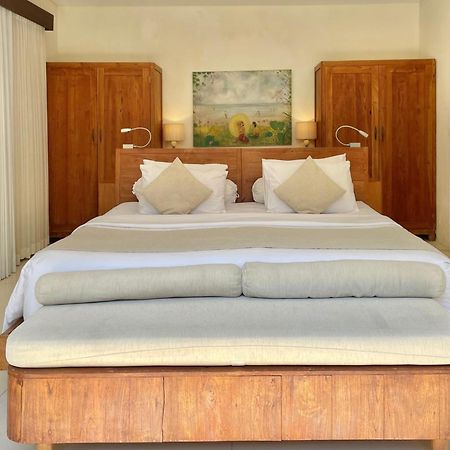 Villa Kubu Seminyak Buitenkant foto
