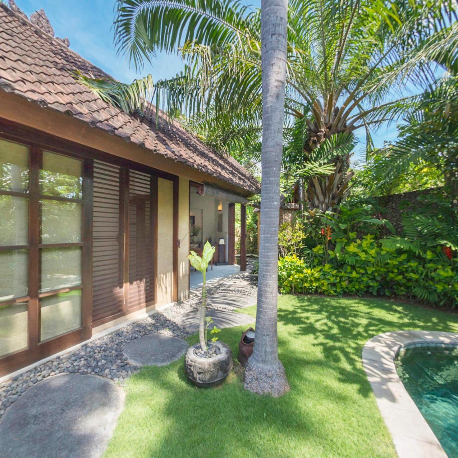Villa Kubu Seminyak Buitenkant foto