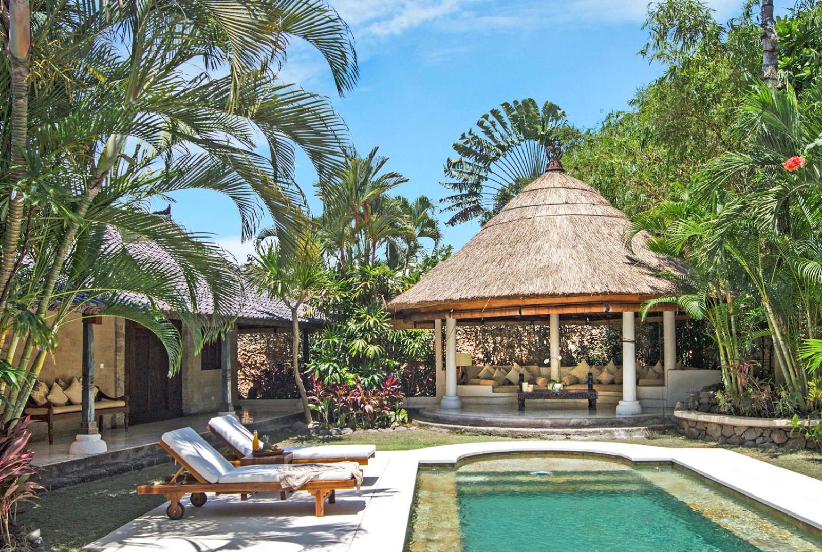 Villa Kubu Seminyak Buitenkant foto